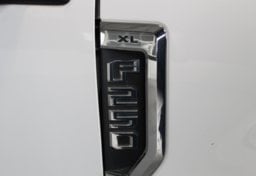 2020 Ford F-250 Super Duty 4x4 XL - Image 24