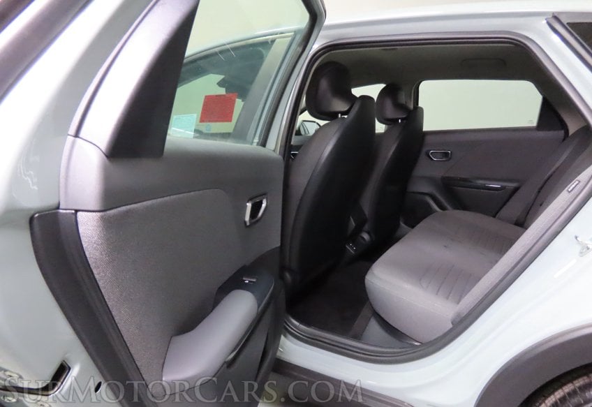 2025 Kia K4 EX - Image 19