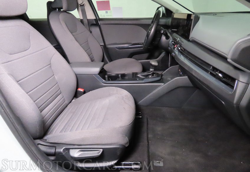 2025 Kia K4 EX - Image 42