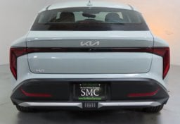 2025 Kia K4 EX - Image 11