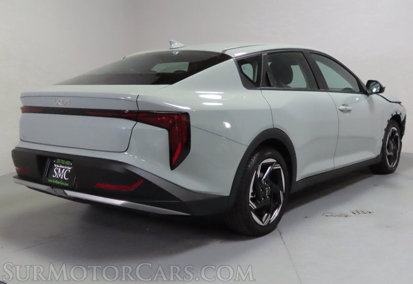 2025 Kia K4 EX - Image 7