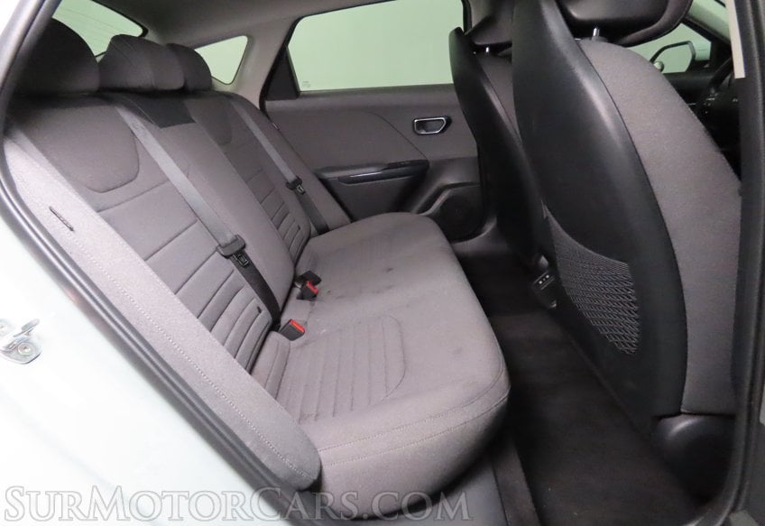 2025 Kia K4 EX - Image 13