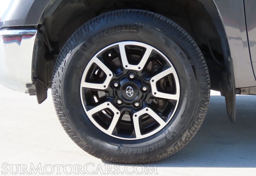 2021 Toyota Tundra SR5 - Image 18