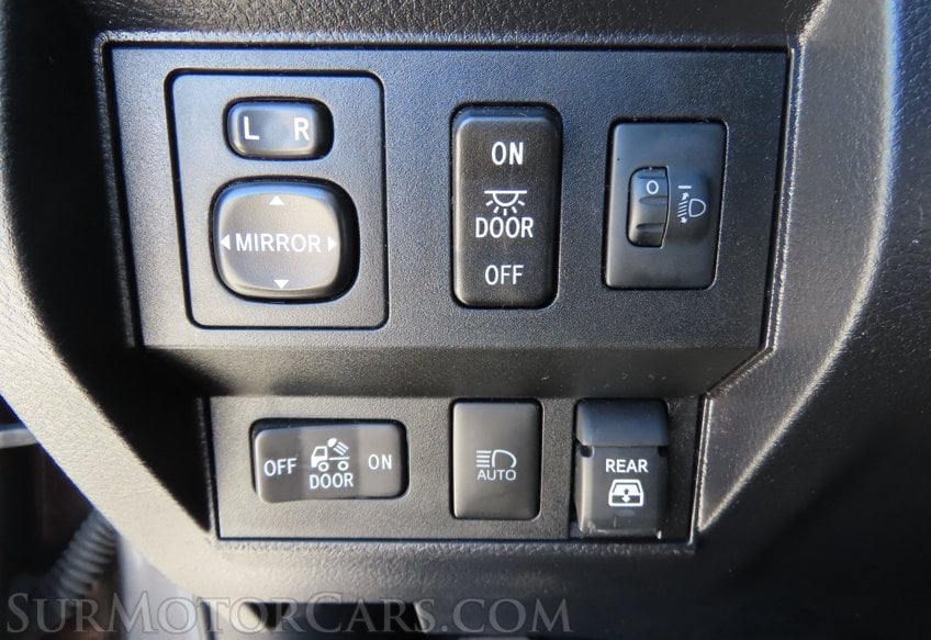 2021 Toyota Tundra SR5 - Image 44