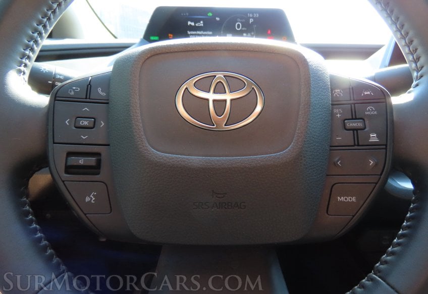 2024 Toyota Prius LE - Image 27