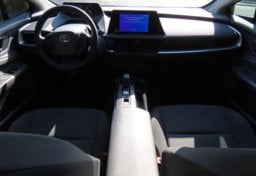 2024 Toyota Prius LE - Image 39