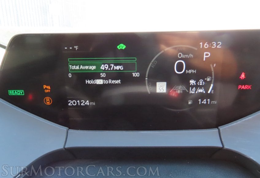 2024 Toyota Prius LE - Image 24