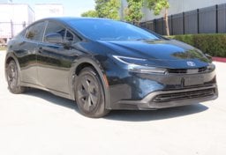 2024 Toyota Prius LE - Image 4