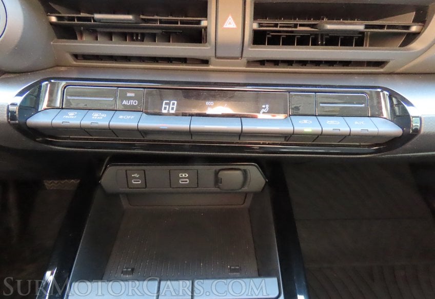 2024 Toyota Prius LE - Image 20
