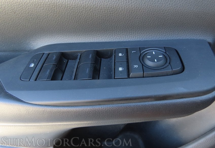 2024 Toyota Prius LE - Image 32