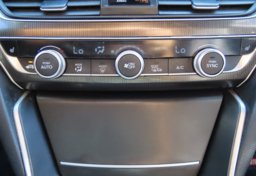 2019 Honda Accord Sport 2.0T - Image 18