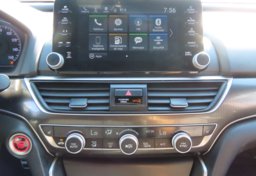 2019 Honda Accord Sport 2.0T - Image 17