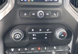 2025 Chevrolet Silverado 3500HD 4x4 - Image 45