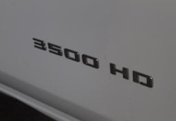 2025 Chevrolet Silverado 3500HD 4x4 - Image 25