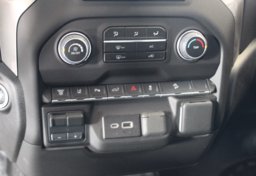 2025 Chevrolet Silverado 3500HD 4x4 - Image 48