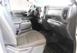 2025 Chevrolet Silverado 3500HD 4x4 - Image 29