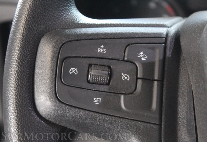 2025 Chevrolet Silverado 3500HD 4x4 - Image 38