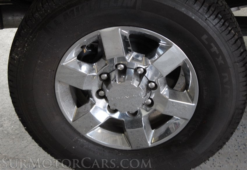 2025 Chevrolet Silverado 3500HD 4x4 - Image 54