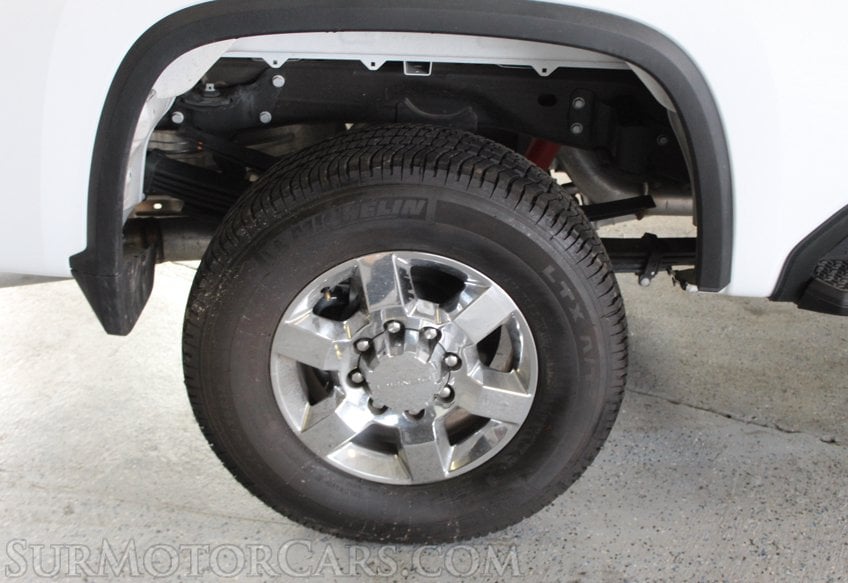 2025 Chevrolet Silverado 3500HD 4x4 - Image 55