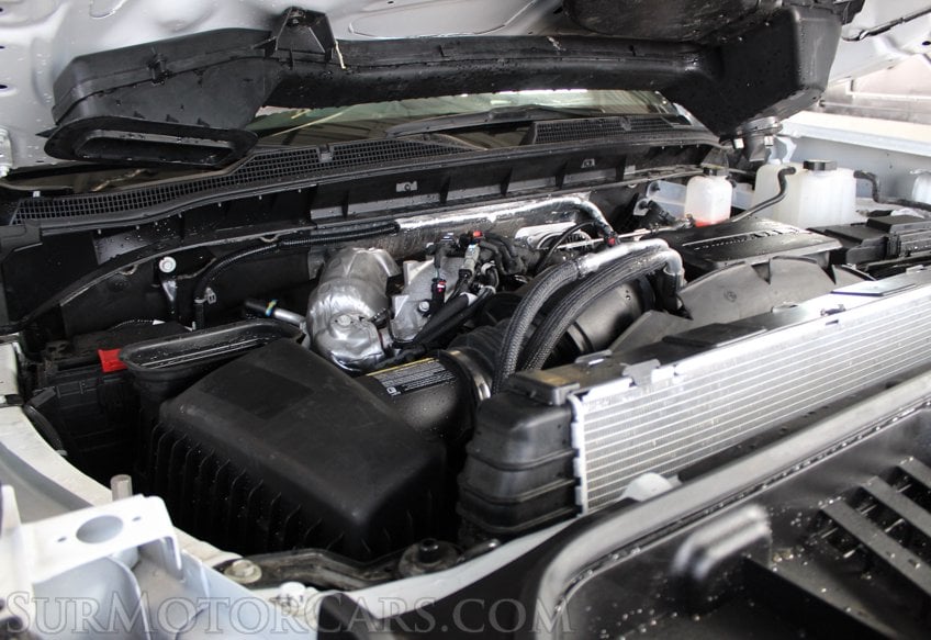 2025 Chevrolet Silverado 3500HD 4x4 - Image 60