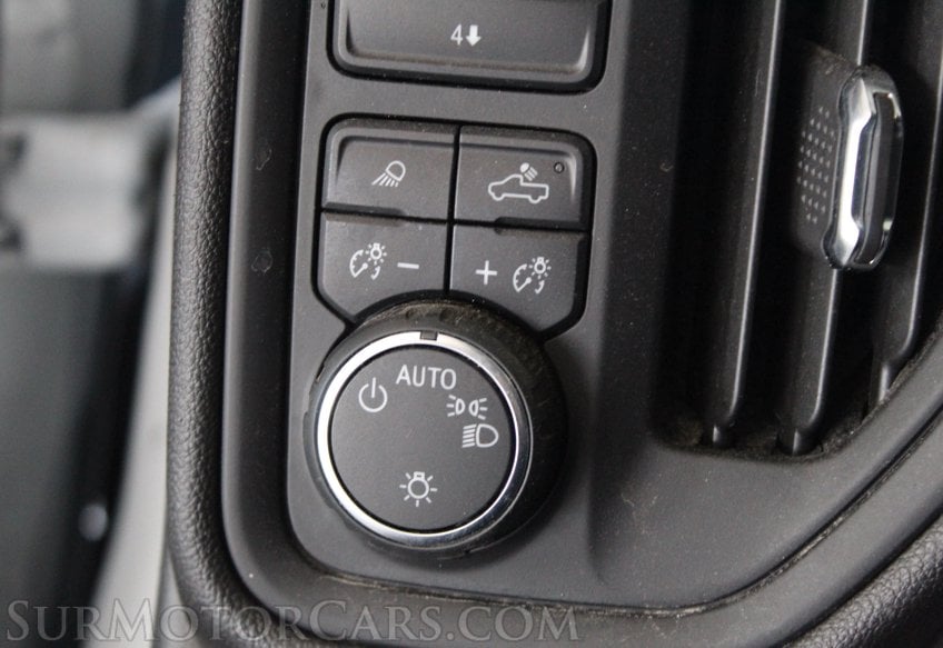 2025 Chevrolet Silverado 3500HD 4x4 - Image 47