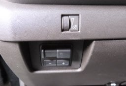 2024 Chevrolet Colorado Trail Boss - Image 31