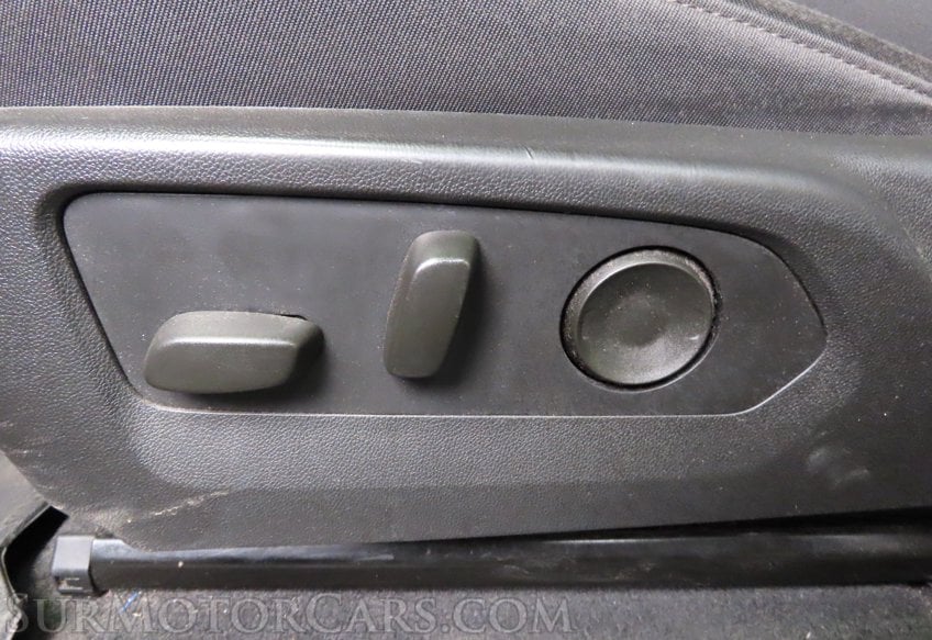 2024 Chevrolet Colorado Trail Boss - Image 37