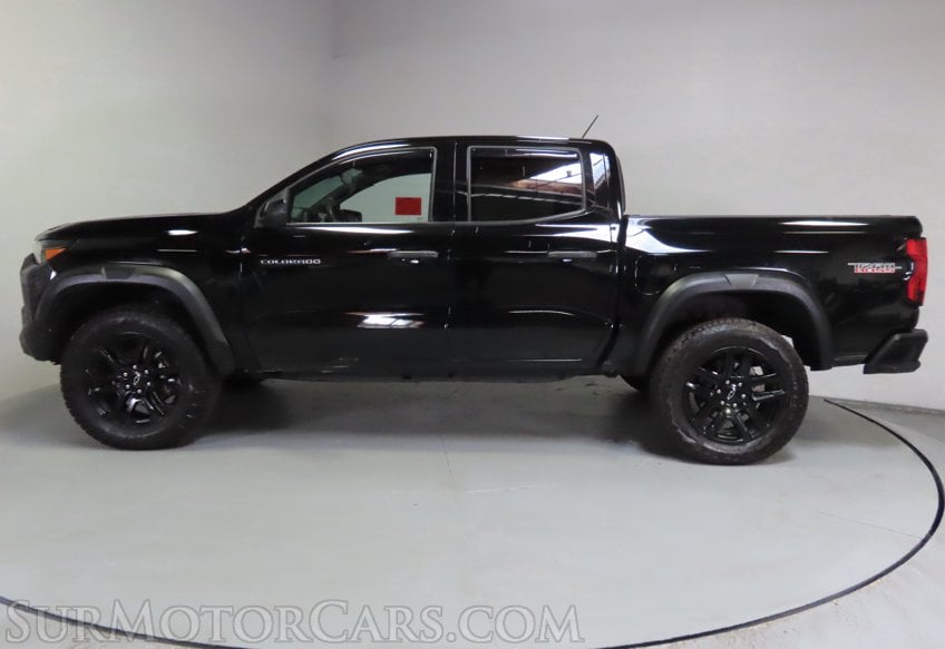 2024 Chevrolet Colorado Trail Boss - Image 6