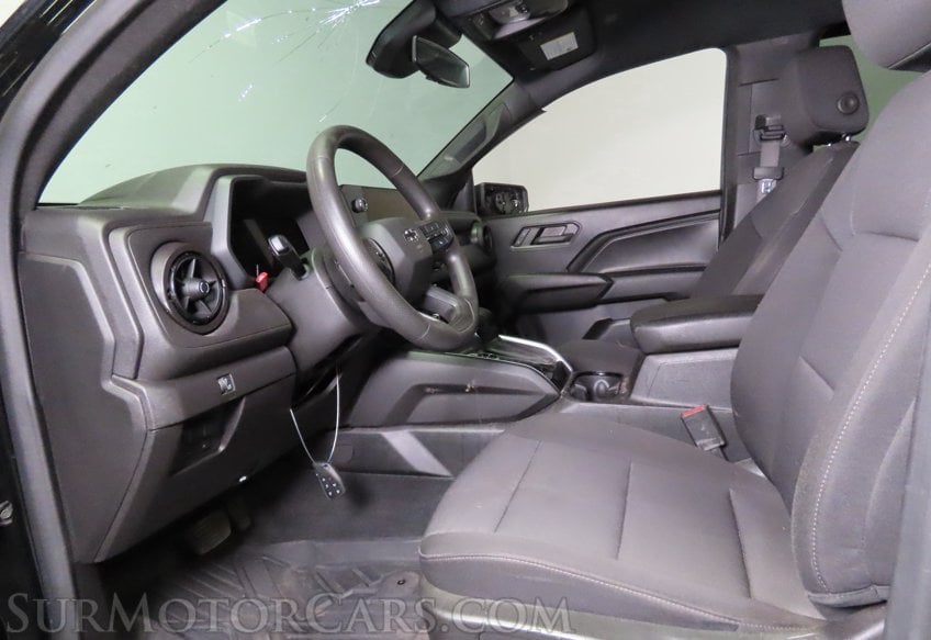2024 Chevrolet Colorado Trail Boss - Image 36