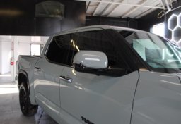 2023 Toyota Tundra - Image 18