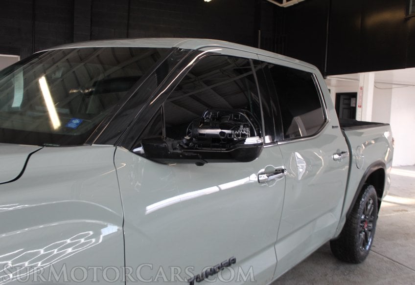 2023 Toyota Tundra - Image 12