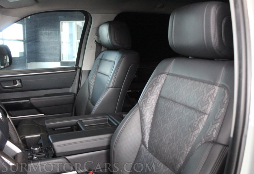 2023 Toyota Tundra - Image 39