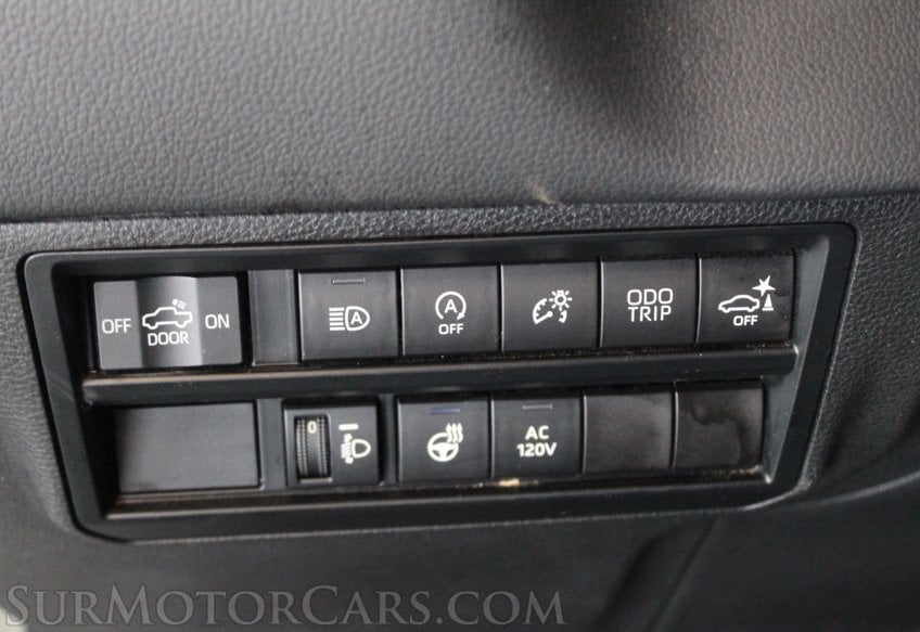 2023 Toyota Tundra - Image 54