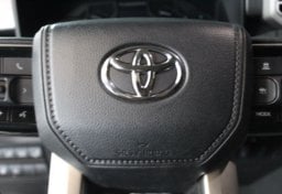 2023 Toyota Tundra - Image 41