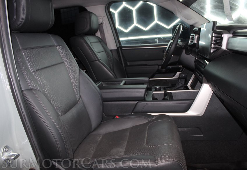 2023 Toyota Tundra - Image 33