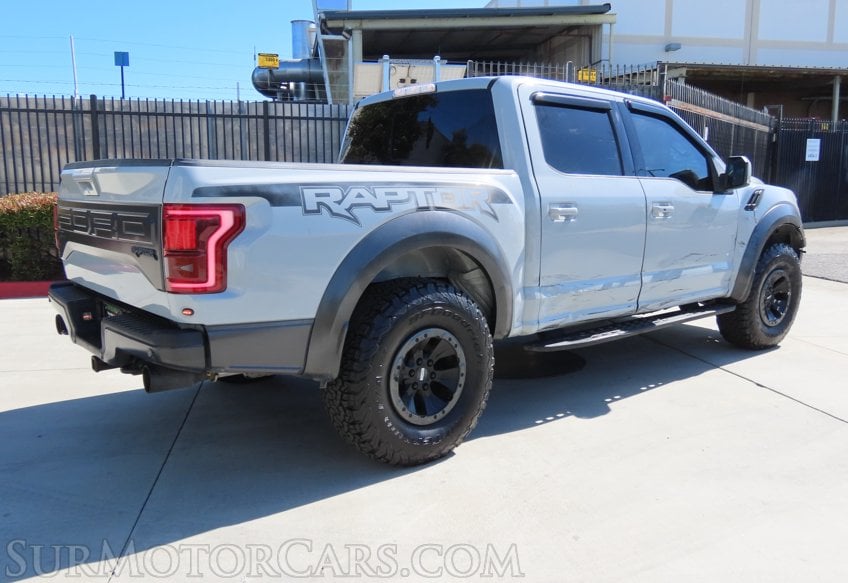 2017 Ford F-150 RAPTOR - Image 9