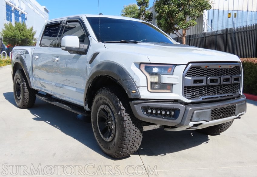 2017 Ford F-150 RAPTOR - Image 4
