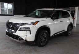 2023 Nissan Rogue s - Image 3