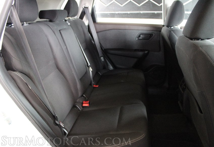 2023 Nissan Rogue s - Image 26