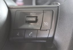 2023 Nissan Rogue s - Image 32