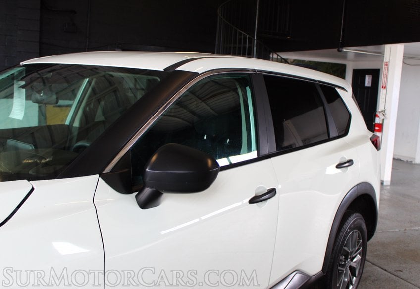 2023 Nissan Rogue s - Image 17