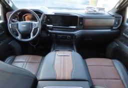 2024 Chevrolet Silverado 2500HD High Country - Image 39