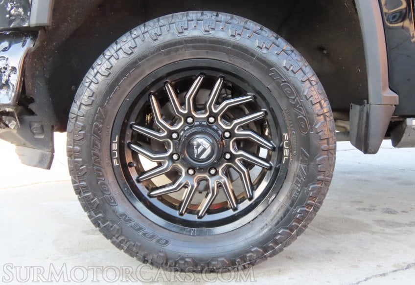 2024 Chevrolet Silverado 2500HD High Country - Image 42