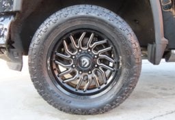 2024 Chevrolet Silverado 2500HD High Country - Image 42