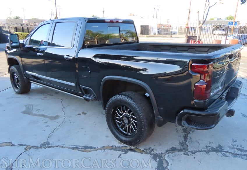 2024 Chevrolet Silverado 2500HD High Country - Image 7