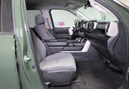 2022 Toyota Tundra SR5 - Image 20