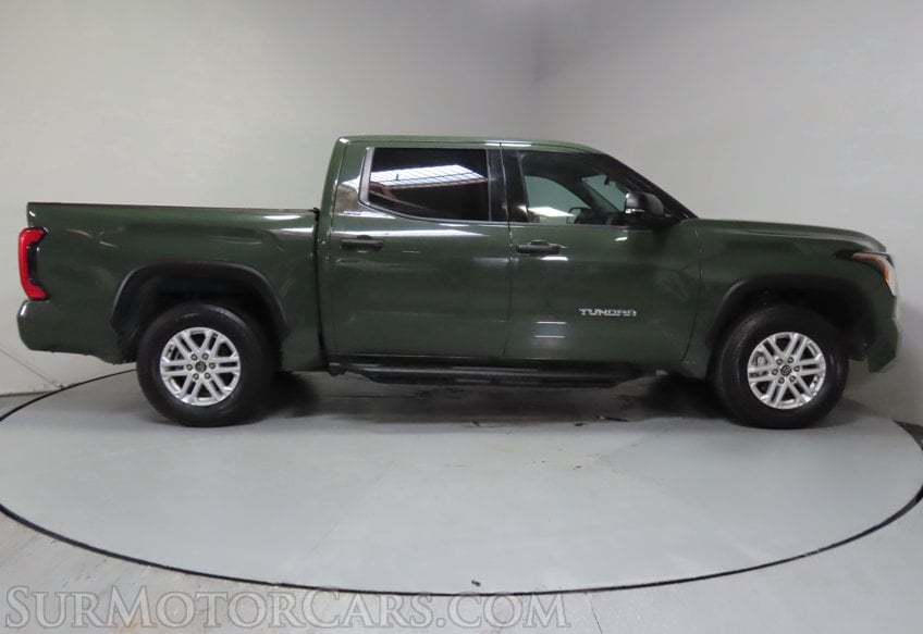 2022 Toyota Tundra SR5 - Image 10