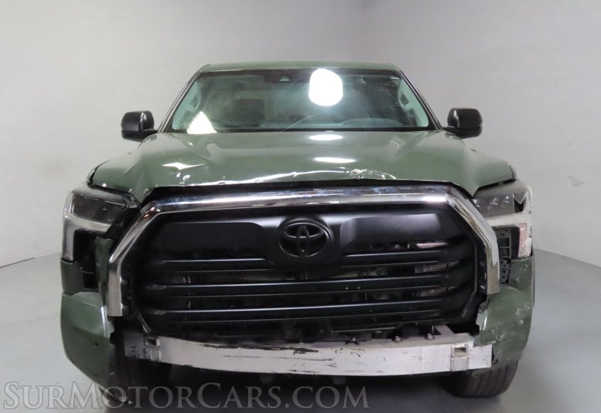 2022 Toyota Tundra SR5 - Image 12