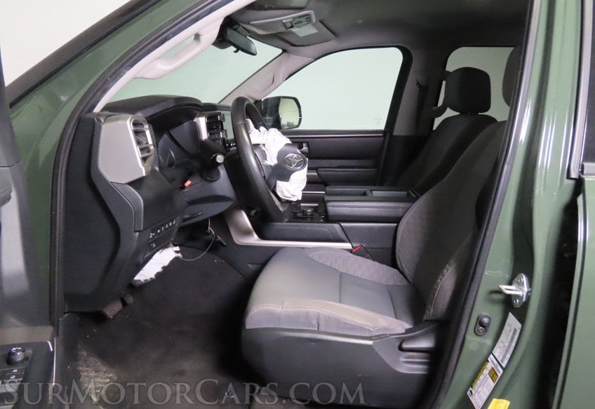 2022 Toyota Tundra SR5 - Image 19