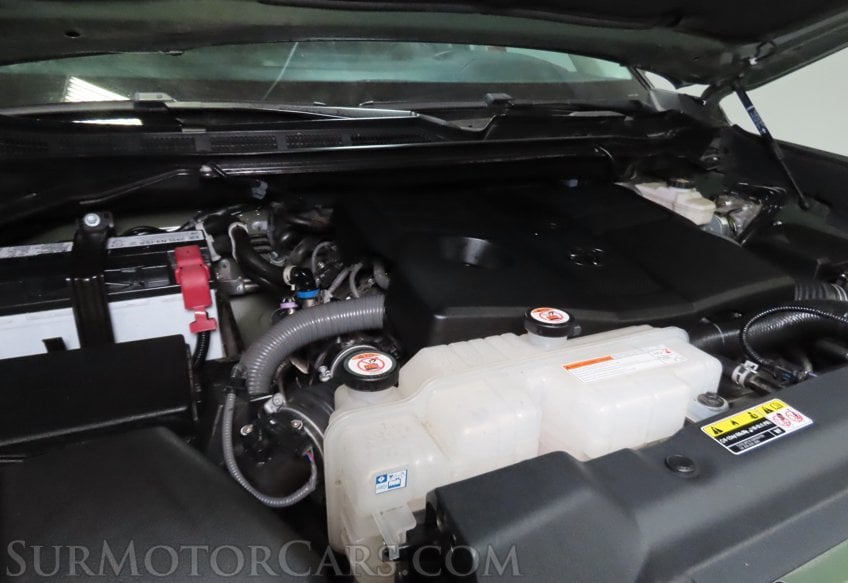 2022 Toyota Tundra SR5 - Image 36